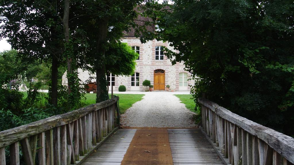 Le Chateau De Mon Pere Villiers-aux-Corneilles Exterior photo